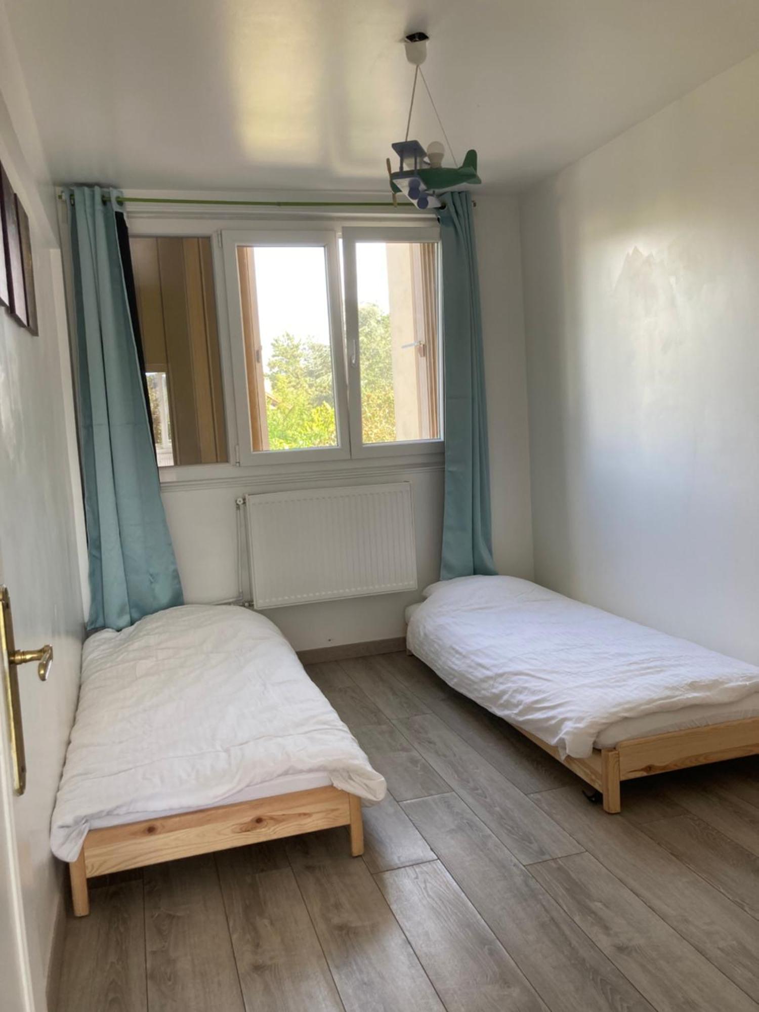 Appartement Ensoleille Palaiseau Buitenkant foto