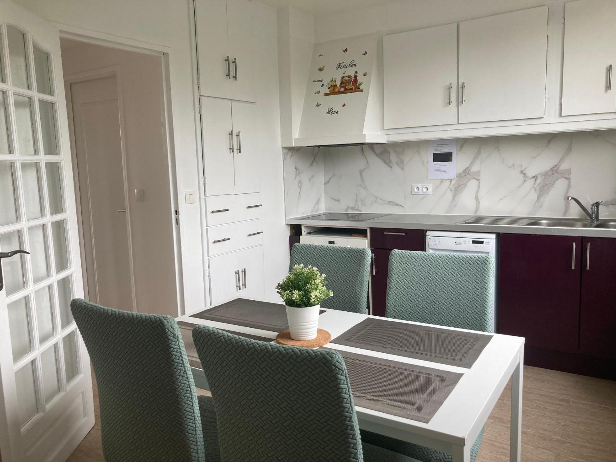Appartement Ensoleille Palaiseau Buitenkant foto